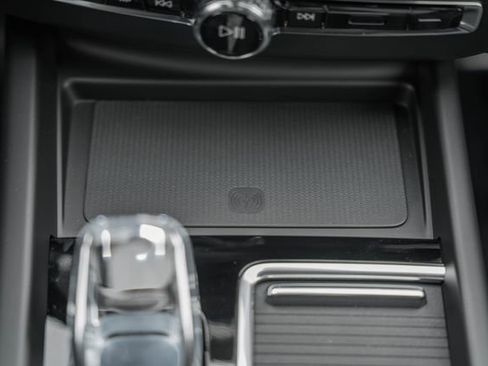 New 2026 Volvo XC60 B5 Ultra w/ Protection Package Premier image 25