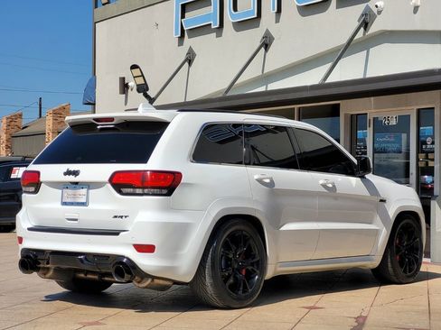 Used 2014 Jeep Grand Cherokee SRT8 w/ Luxury Group II image 4