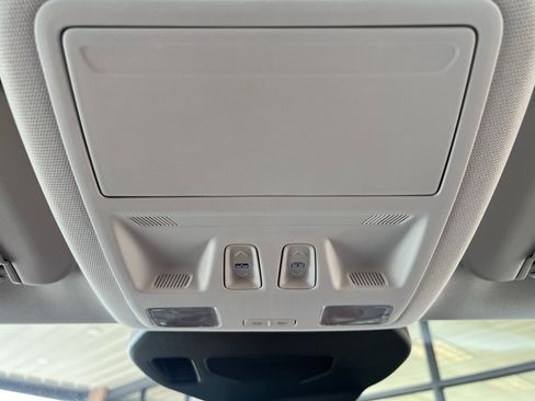 Used 2022 Ford Escape SEL image 38