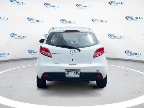 Used 2014 MAZDA MAZDA2 Sport FWD image 4