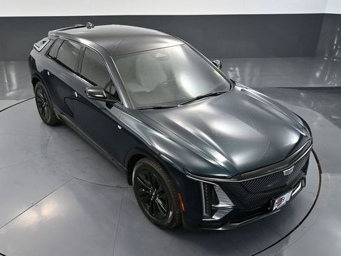 Used 2024 Cadillac Lyriq Luxury image 59