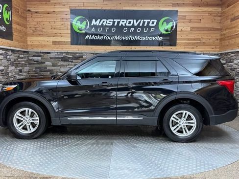 Used 2022 Ford Explorer XLT w/ Class IV Trailer Tow Package AWD/4WD image 8