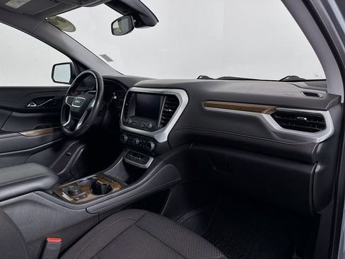 Used 2023 GMC Acadia SLE w/ Driver Convenience Package image 30