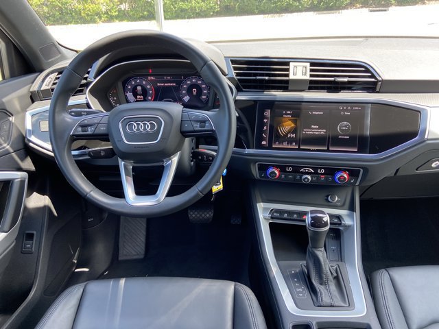 Used 2023 Audi Q3 2.0T Premium w/ Black Optic Package AWD/4WD image 14