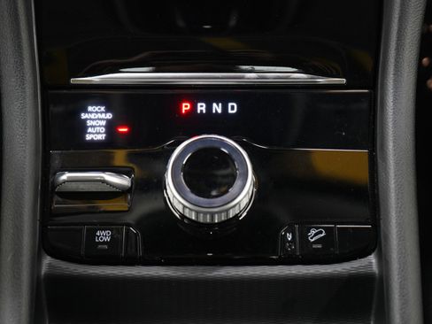 Used 2023 Jeep Grand Cherokee 30th Anniversary AWD/4WD image 17