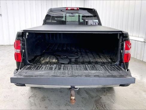 Used 2016 GMC Sierra 1500 SLE w/ SLE Value Package AWD/4WD image 34