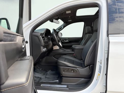 Used 2023 GMC Yukon SLT AWD/4WD image 21