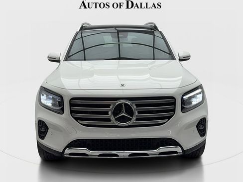 Used 2024 Mercedes-Benz GLB 250 4MATIC image 3