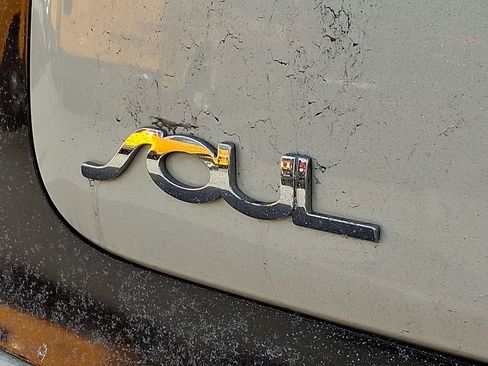 Used 2015 Kia Soul ! w/ Sun & Sound Package image 20