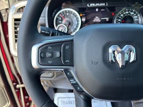 Used 2025 RAM 1500 Big Horn AWD/4WD image 21