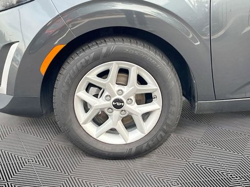 Certified 2024 Kia Soul LX w/ Option Group 015 image 26