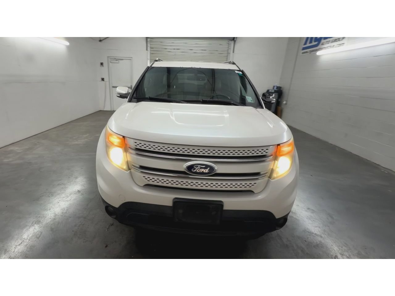 Used 2015 Ford Explorer Limited FWD image 3