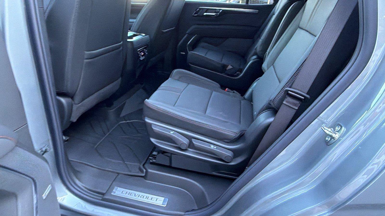 New 2027 Chevrolet Tahoe RST w/ Comfort Package AWD/4WD image 20
