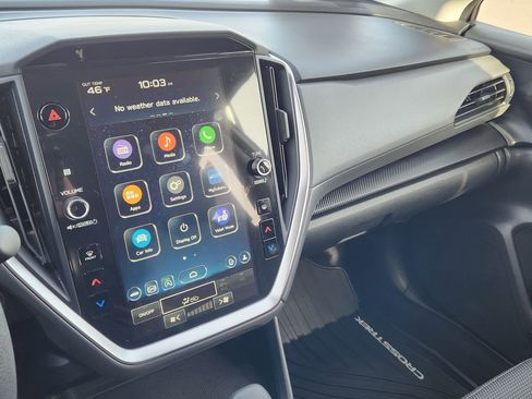 Certified 2024 Subaru Crosstrek 2.0i Premium image 22