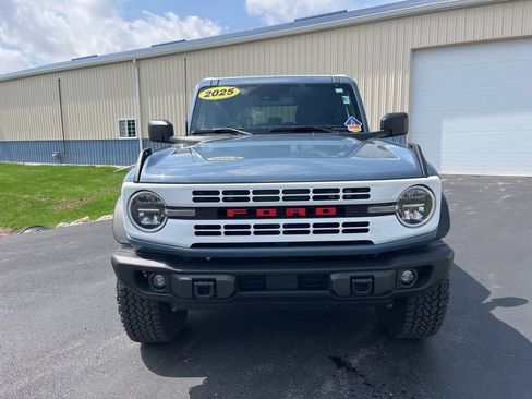 Used 2025 Ford Bronco Heritage Edition AWD/4WD image 9