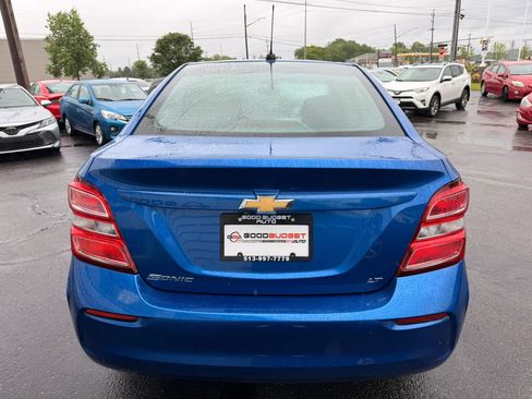 Used 2018 Chevrolet Sonic LT FWD image 4