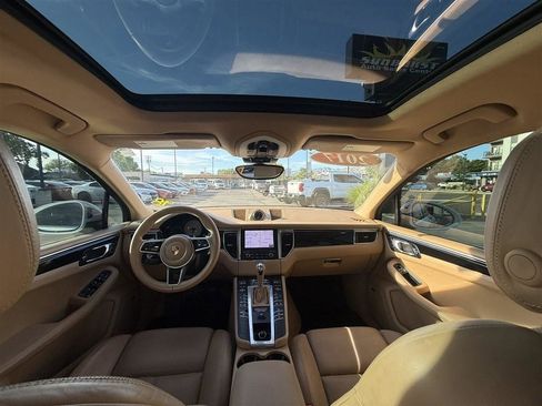 Used 2017 Porsche Macan S AWD/4WD image 19