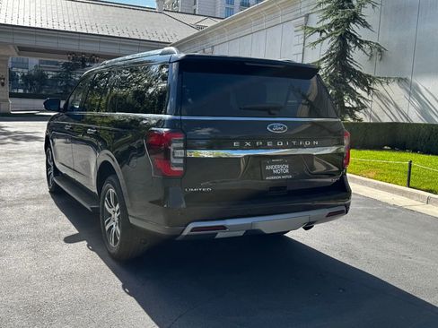 Used 2024 Ford Expedition Max Limited image 9