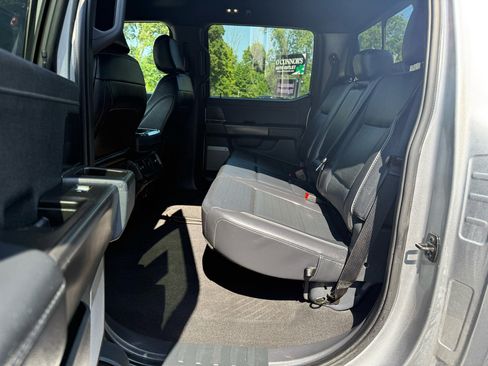 Used 2024 Ford F150 Lariat image 13