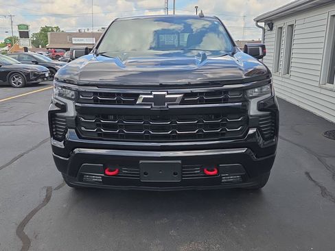Used 2022 Chevrolet Silverado 1500 RST w/ Redline Edition AWD/4WD image 9