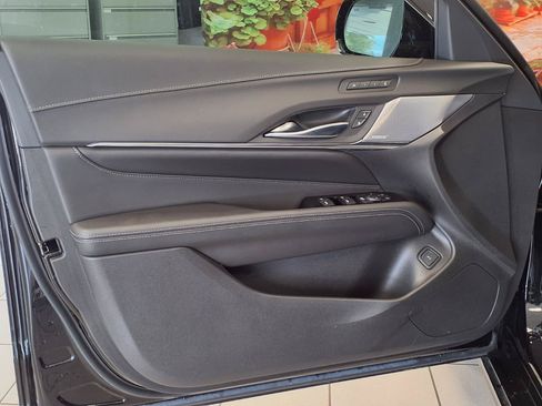 Certified 2024 Cadillac CT4 Premium Luxury RWD image 23