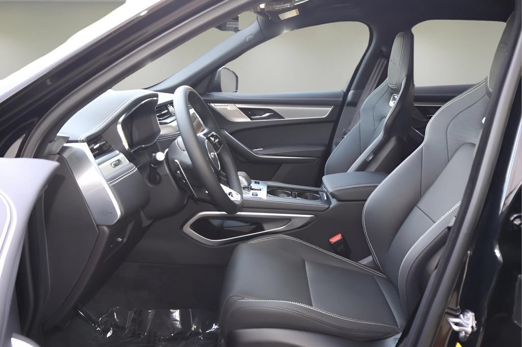 New 2026 Jaguar F-PACE R-Dynamic S AWD/4WD image 11