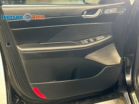 Used 2025 Hyundai Palisade Calligraphy AWD/4WD image 14