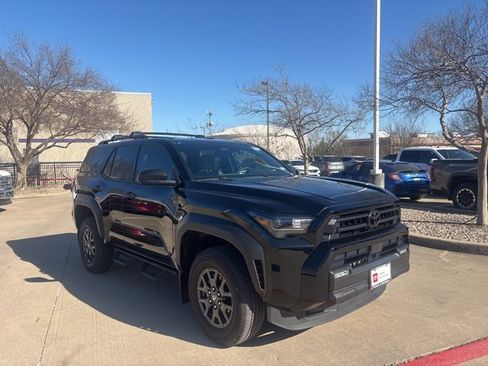 Certified 2025 Toyota 4Runner SR5 image 3