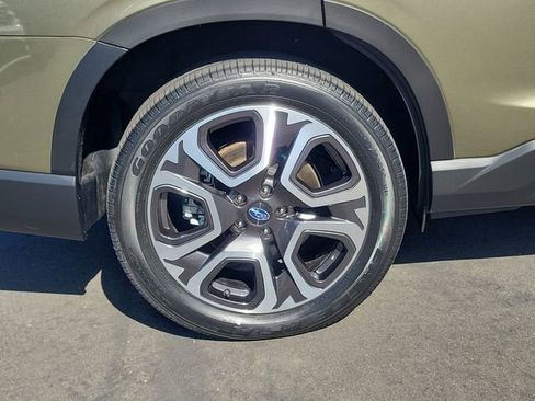 Used 2023 Subaru Ascent Limited AWD/4WD image 6