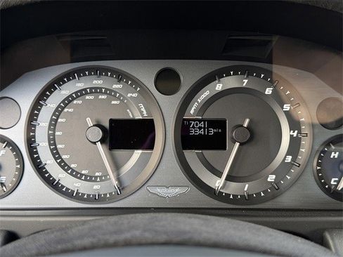 Used 2016 Aston Martin V8 Vantage GT image 4