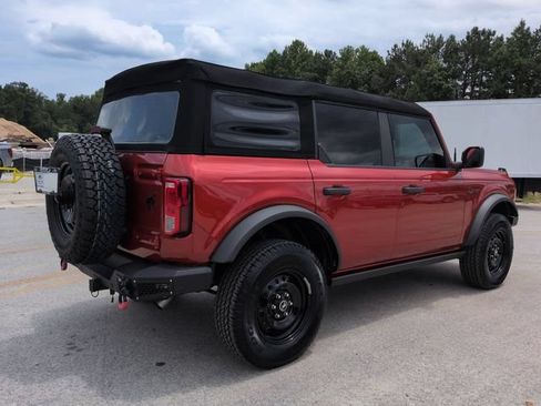 Certified 2023 Ford Bronco Black Diamond AWD/4WD image 4