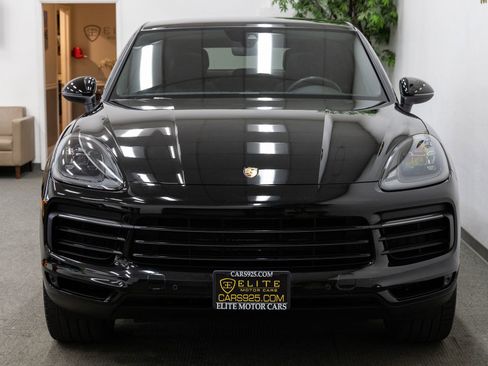 Used 2021 Porsche Cayenne Coupe AWD/4WD image 12