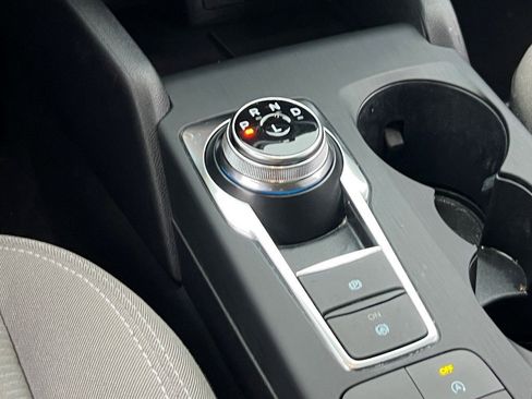 Used 2020 Ford Escape S image 20