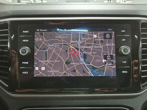 Used 2021 Volkswagen Atlas SEL Premium image 41