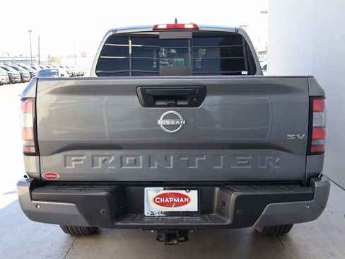 Used 2023 Nissan Frontier SV w/ SV Convenience Package image 4