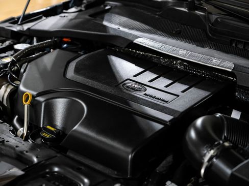 Used 2024 Land Rover Range Rover Evoque Dynamic SE image 55