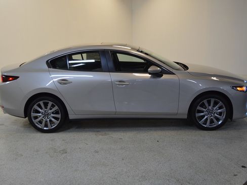 New 2026 MAZDA MAZDA3 2.5 S Sedan w/ Preferred Pkg image 2