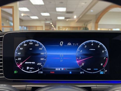 Certified 2025 Mercedes-Benz GLE 63 AMG S image 9