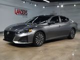 Used 2024 Nissan Altima 2.5 SV image 3