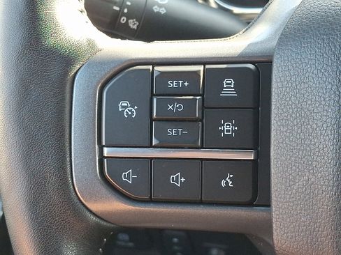 Used 2023 Ford F150 Lariat w/ Equipment Group 502A High AWD/4WD image 22
