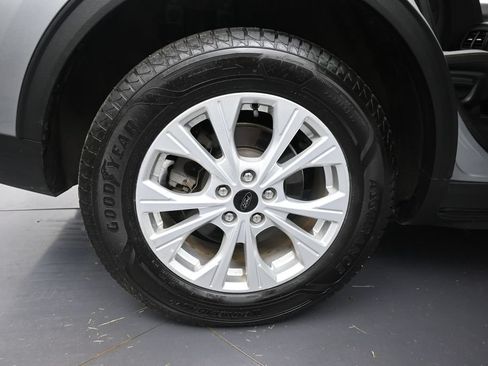 Used 2024 Ford Escape Active w/ Cold Weather Package FWD image 33