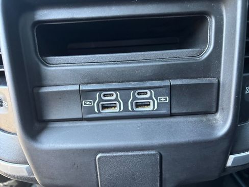 Used 2023 RAM 1500 Big Horn AWD/4WD image 23