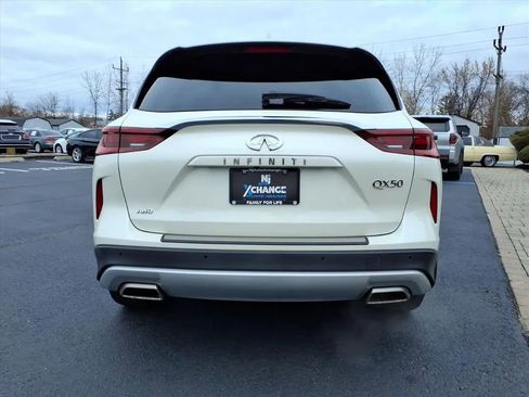 Used 2022 INFINITI QX50 Essential image 4