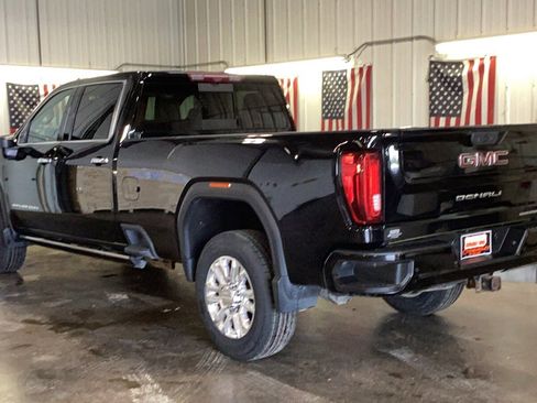 Used 2022 GMC Sierra 3500 Denali w/ Denali Ultimate Package AWD/4WD image 4