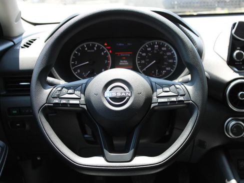 Used 2024 Nissan Sentra S FWD image 24