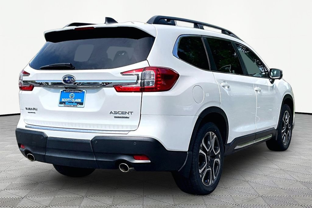 Used 2023 Subaru Ascent Limited w/ Technology Package AWD/4WD image 6