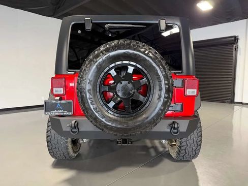 Used 2017 Jeep Wrangler Unlimited Sport w/ Quick Order Package 24S AWD/4WD image 5