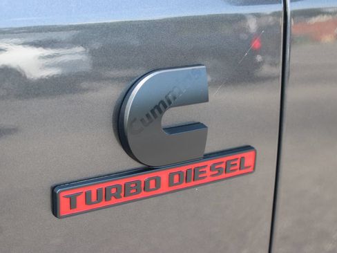 Used 2024 RAM 2500 Big Horn w/ Night Edition AWD/4WD image 23