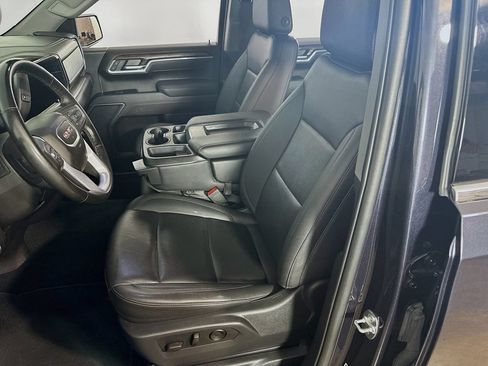 Used 2025 GMC Sierra 1500 SLT AWD/4WD image 22