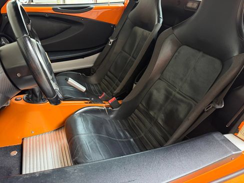 Used 2005 Lotus Elise RWD image 5